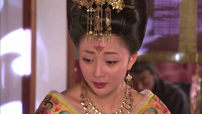 第四十九集 殷桃
杨贵妃秘史 杨玉环