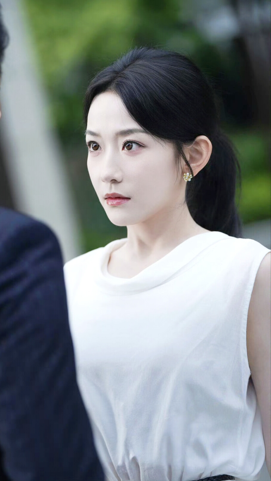 邱秘书的婚事 邱瑜