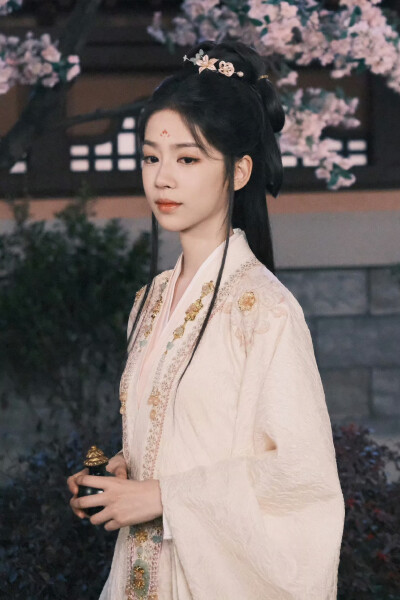  凤凰台上 萧荧 刘梦芮