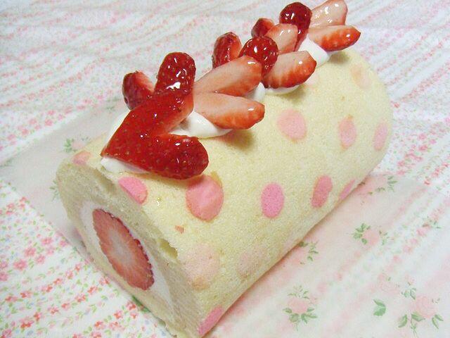 草莓蛋糕卷