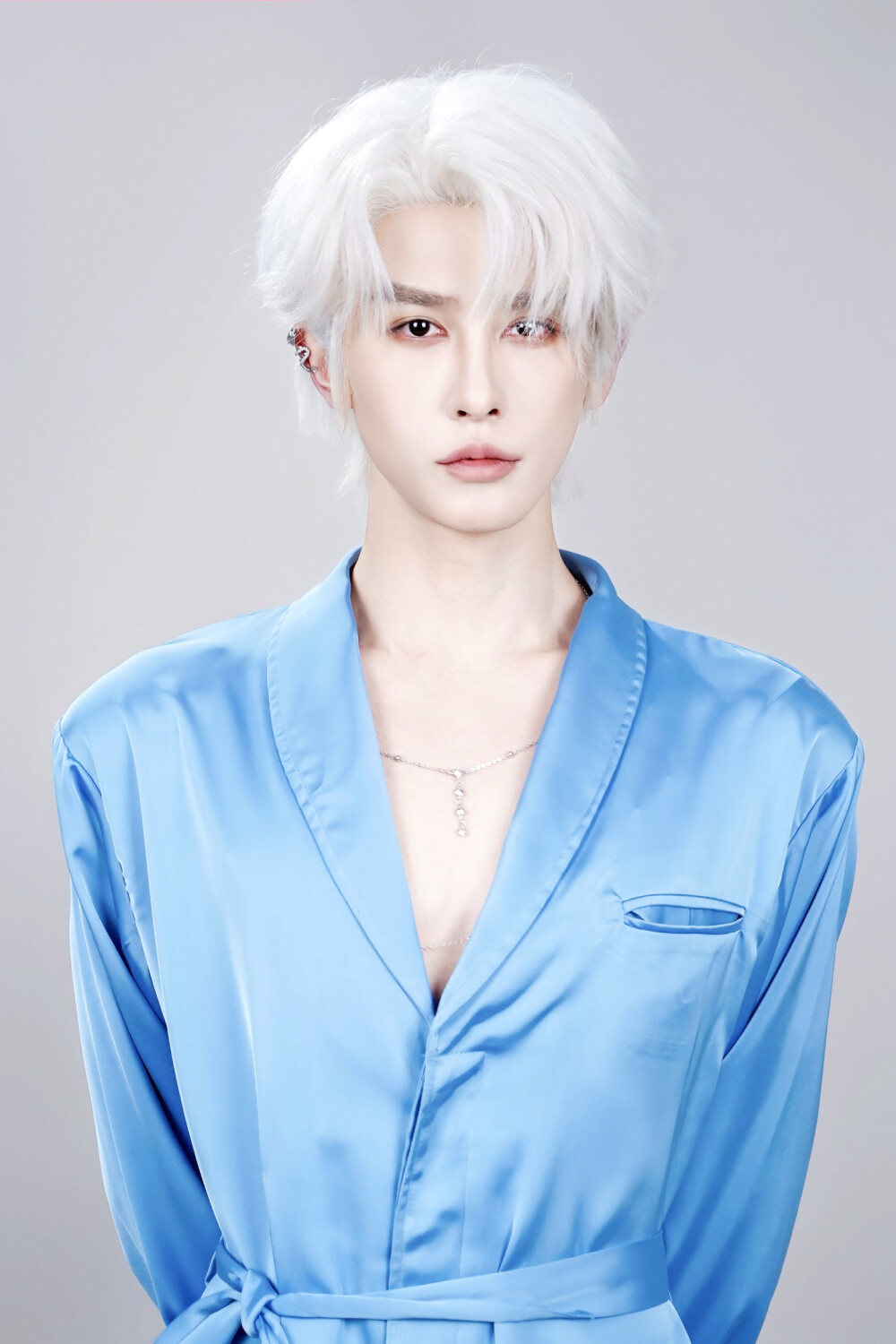 在逃99次，我的九尾狐老公追红温了 云祈