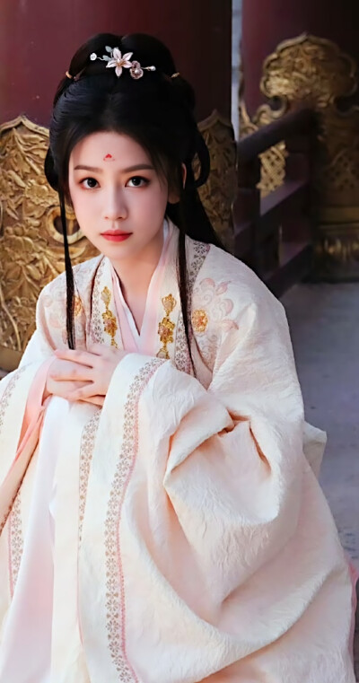  萧荧 刘梦芮 凤凰台上