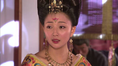 第四十九集 殷桃
杨贵妃秘史 杨玉环