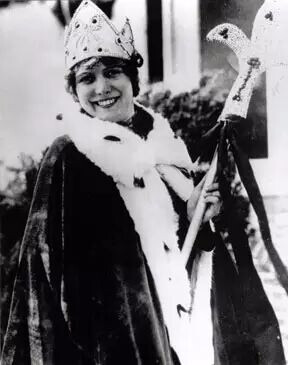 费伊·兰菲尔，1925年美国小姐