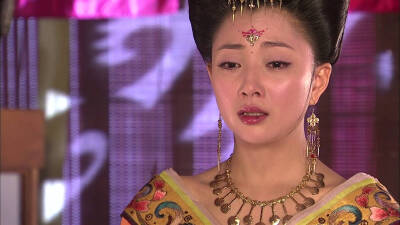 第四十九集 殷桃
杨贵妃秘史 杨玉环