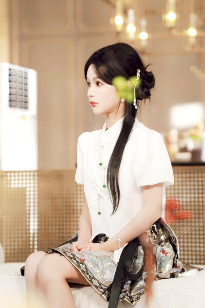 在逃99次，我的九尾狐老公追红温了 姜暖