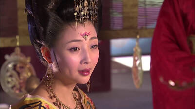 第四十九集 殷桃
杨贵妃秘史 杨玉环