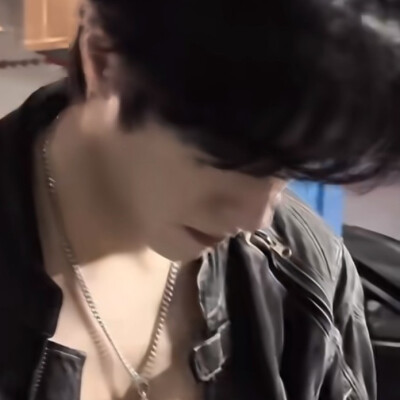 喜欢你紧紧皱眉叫我胆小鬼