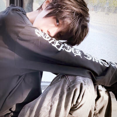 男头
二传头像注明出处