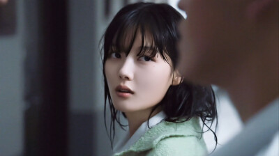 《亲爱的X》白雅珍（金裕贞饰）