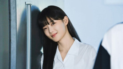 《亲爱的X》白雅珍（金裕贞饰）