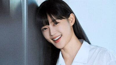 《亲爱的X》白雅珍（金裕贞饰）