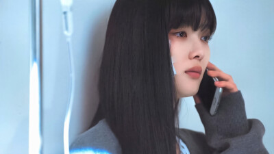 《亲爱的X》白雅珍（金裕贞饰）