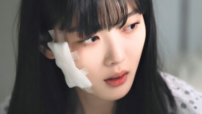 《亲爱的X》白雅珍（金裕贞饰）