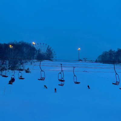 图源ks：偷喝汽水