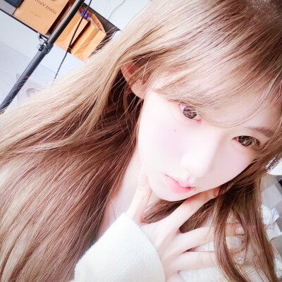 女头
二传头像注明出处