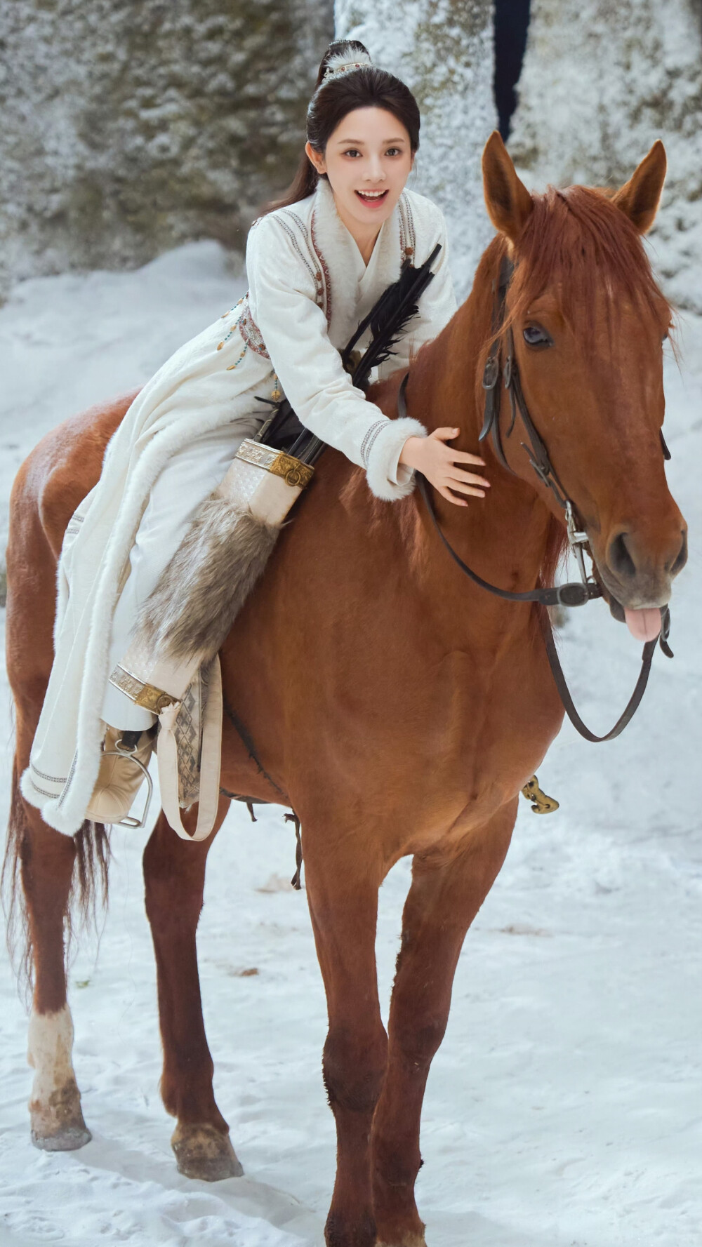 凤凰台上 凌苍苍 彭小苒