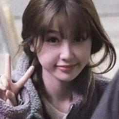 初礼我想你。。。