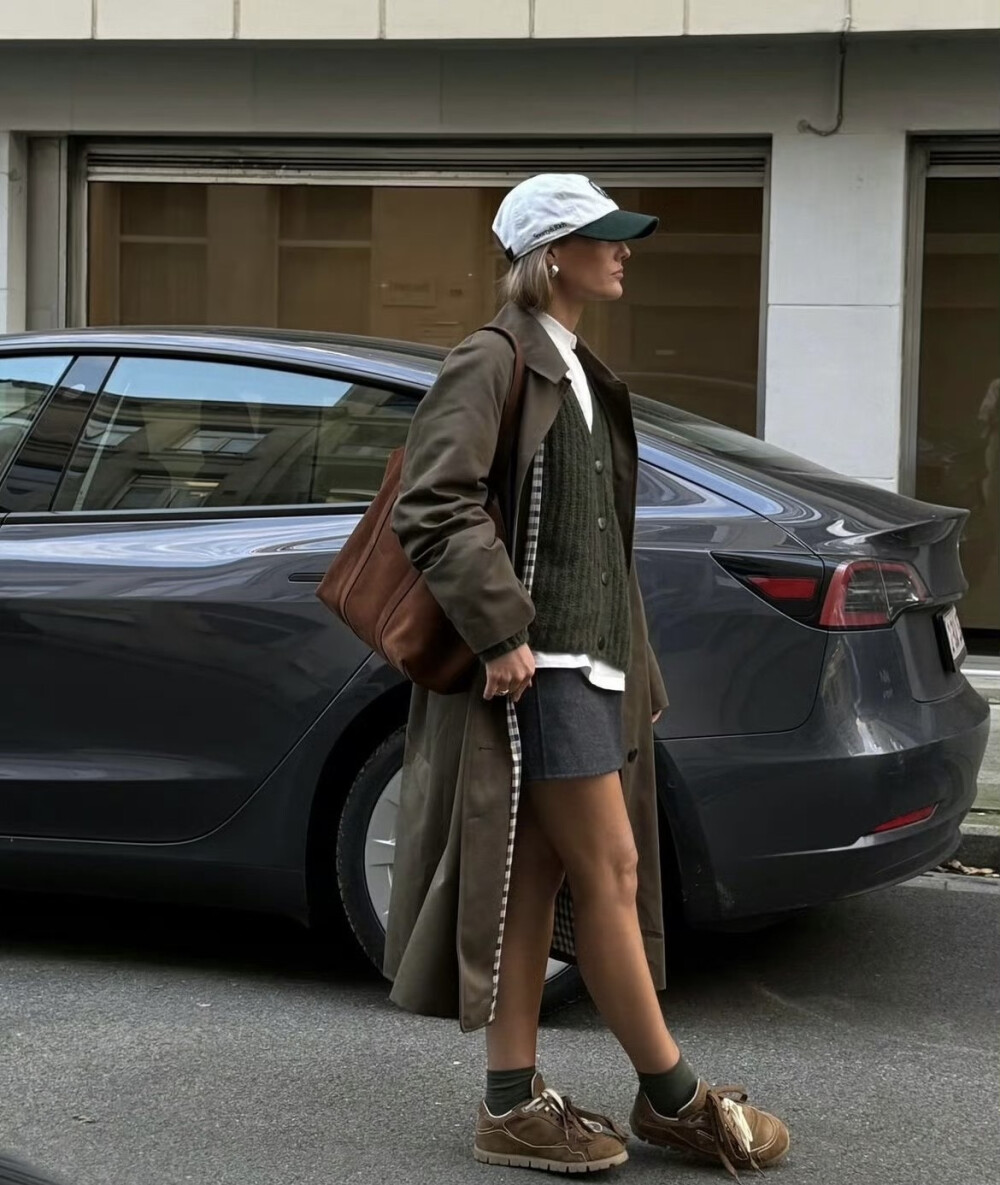 BY爱喝可乐的古娜小姐