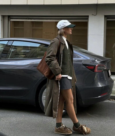 BY爱喝可乐的古娜小姐