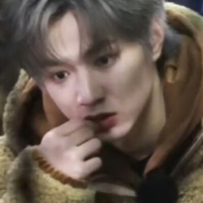 最适合的一组水仙情头出现了