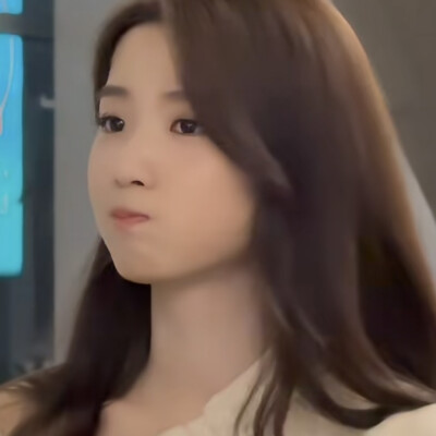 我真的很喜欢这套妆造吧我截了好多次了各种角度......