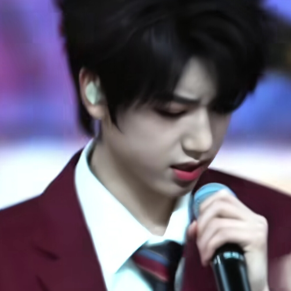 光绕过你天使般的脸