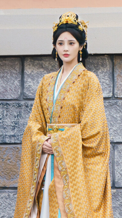 凤凰台上 凌苍苍 彭小苒