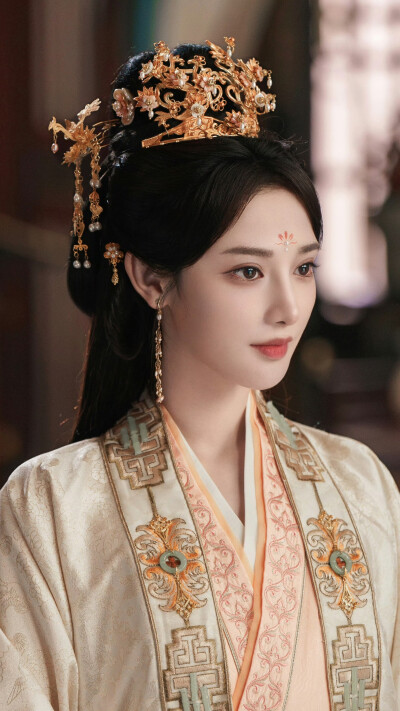 凤凰台上 凌苍苍 彭小苒