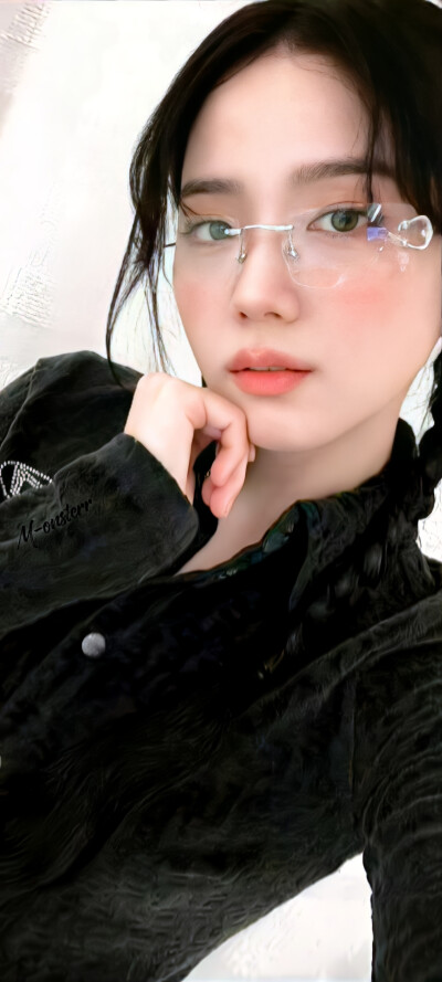 kpop壁纸｜十年前的蝴蝶飞回我手心