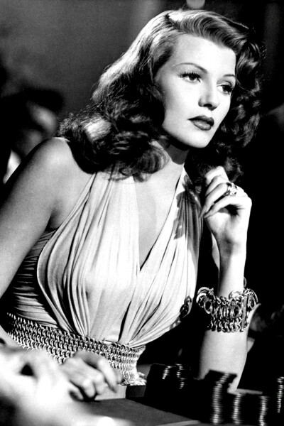 1946年，《吉尔达》中的丽塔·海华斯。