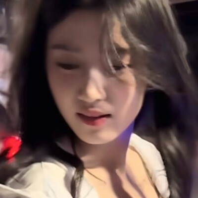 这张完全是美神降临！