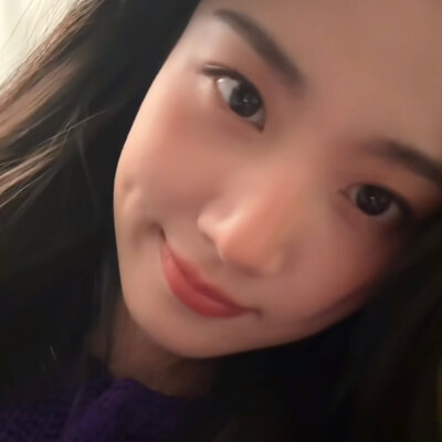 这期是自拍，每一张都很美