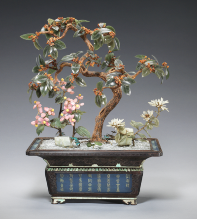 清代 紫檀嵌松石长方盆蜜蜡桂花盆景
故宫博物院藏