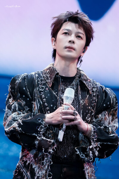 王栎鑫11.1慈溪城市森林音乐节