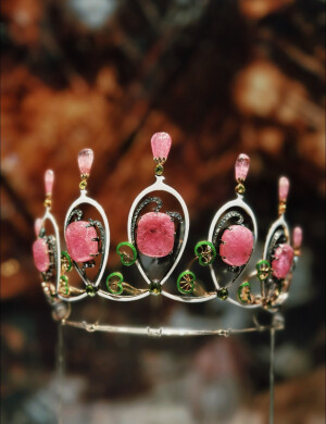 梵克雅宝碧玺王冠