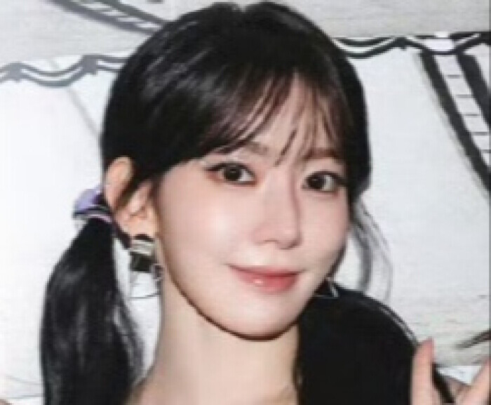 金采源&洪恩採&宫脇咲良