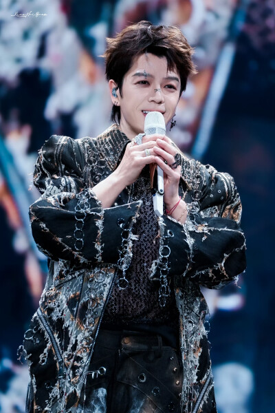 王栎鑫11.1慈溪城市森林音乐节