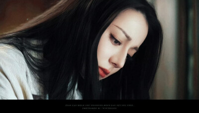 - 迪丽热巴 / 聂九罗 。