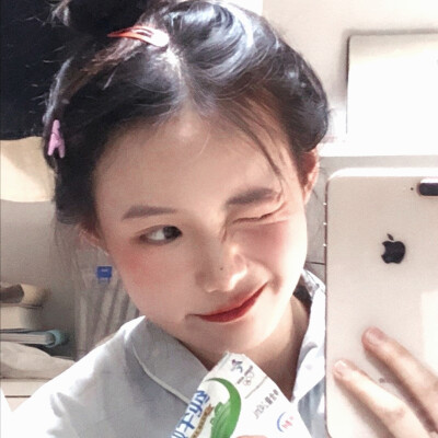 一期美美的女生头像