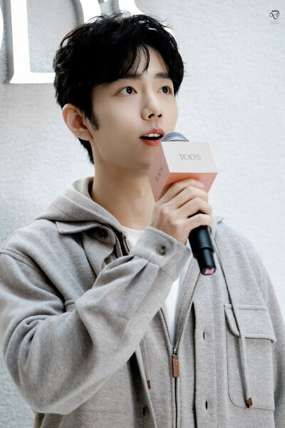 20251127
TODS澳门银河旗舰店 开幕盛典
见水印