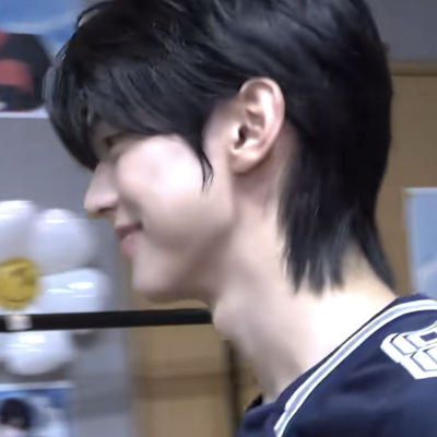 蜗牛咋帅成这样了！