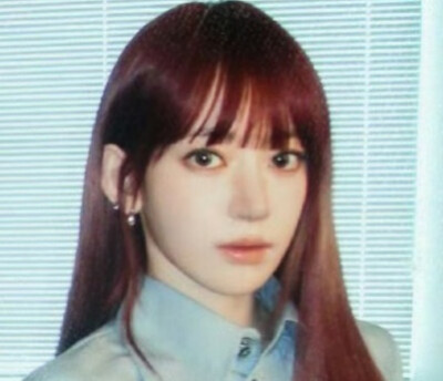 宫脇咲良&洪恩採