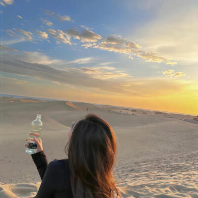 一杯敬早上，一杯敬晚上