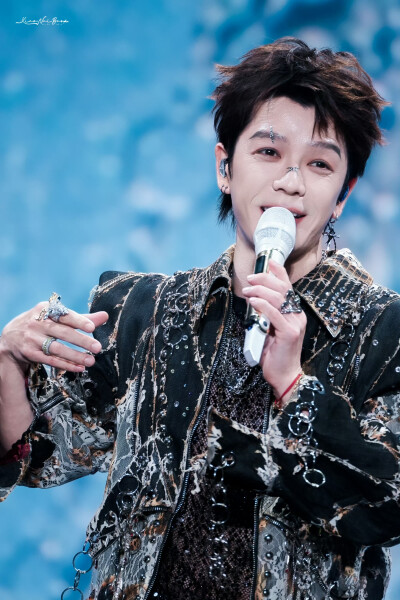 王栎鑫11.1慈溪城市森林音乐节