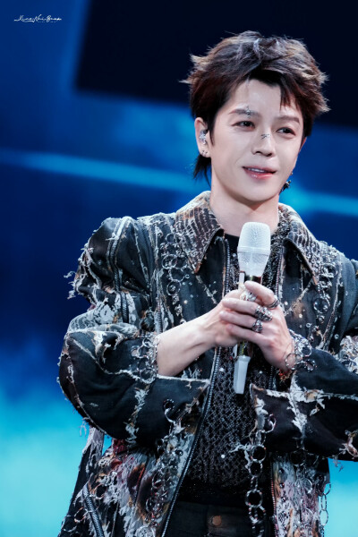 王栎鑫11.1慈溪城市森林音乐节