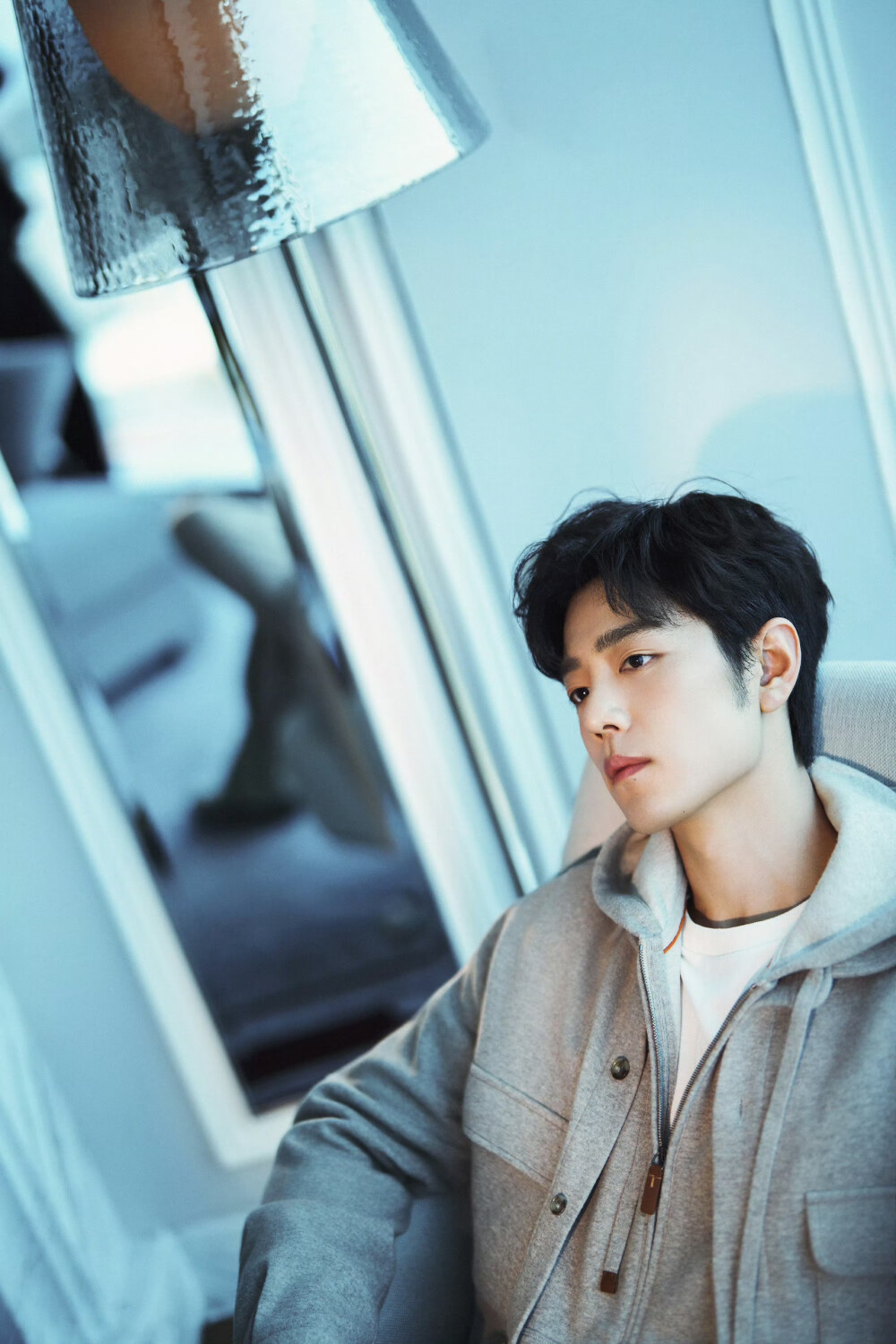 时光定格@肖战 ，是默契同频，也是风格共鸣。@TODS #TODS澳门开幕盛典# ​​​