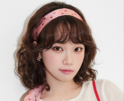 金采源&洪恩採&宫脇咲良