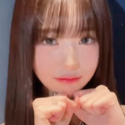 其实我今天发这么多是因为我翻到了很久之前的头像马