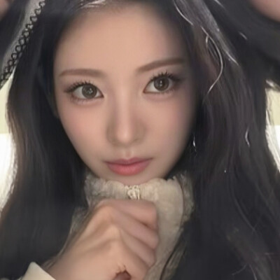 此女是脸蛋天才